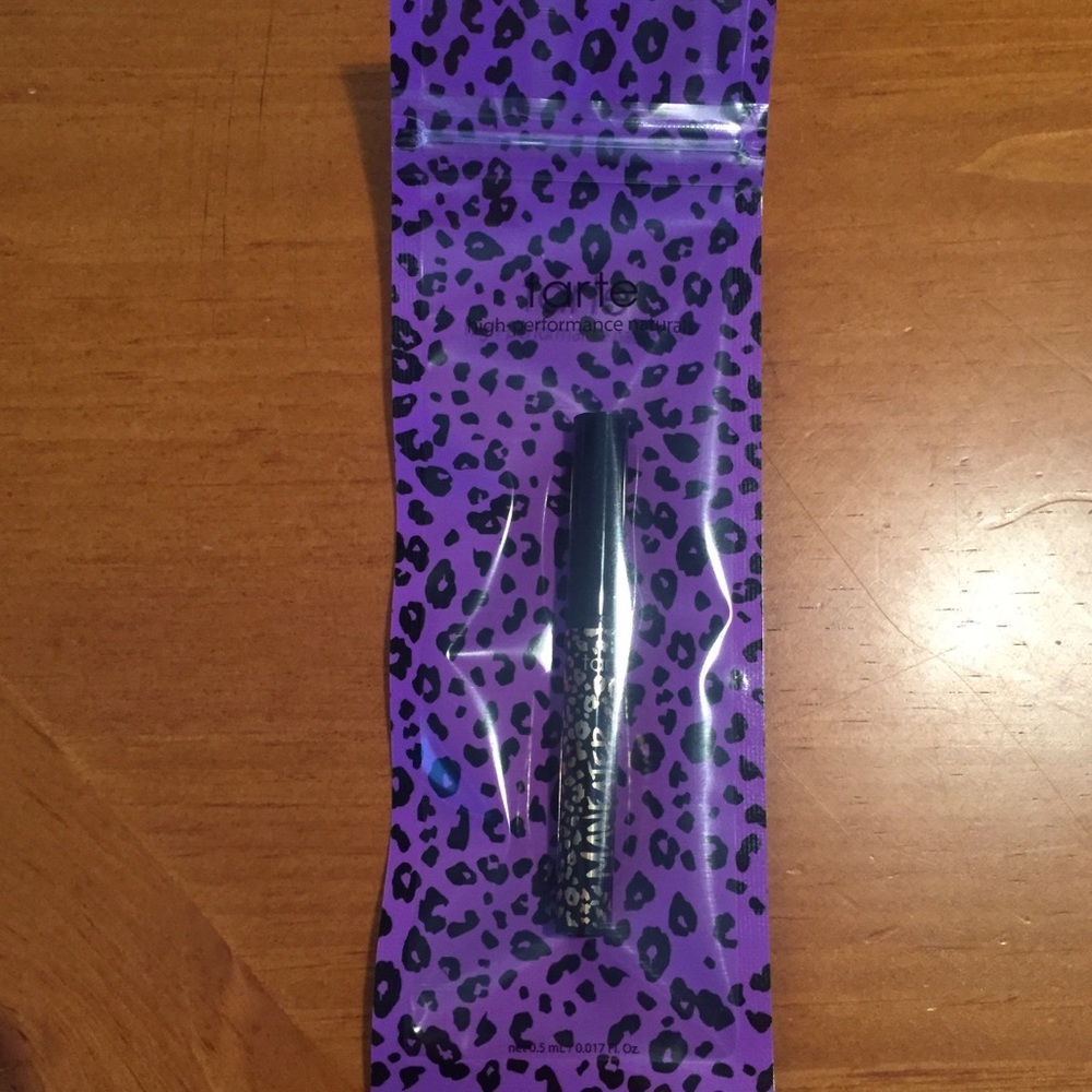 Tarte Maneater Liquid Liner - Picture 2 of 6